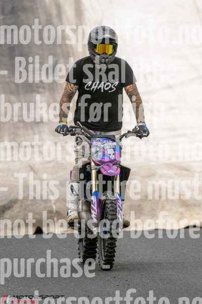 20250712-185350-DSC_5190