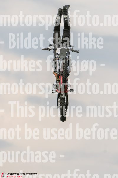 20250712-190759-DSC_6287