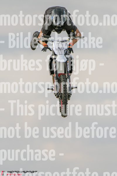 20250712-191020-DSC_6843