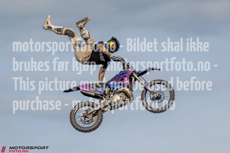 20250712-191121-DSC7819