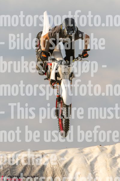 20250712-191123-DSC_7130