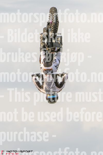 20250712-191135-DSC_7185