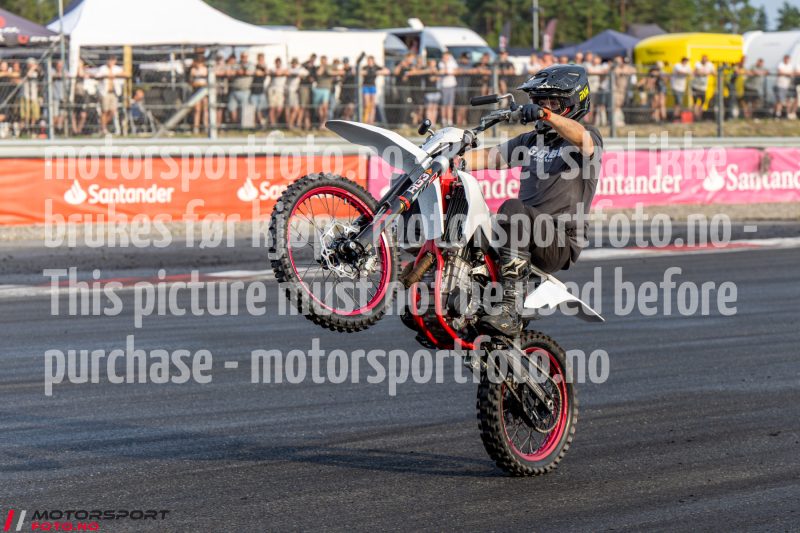 20250712-191520-DSC7952