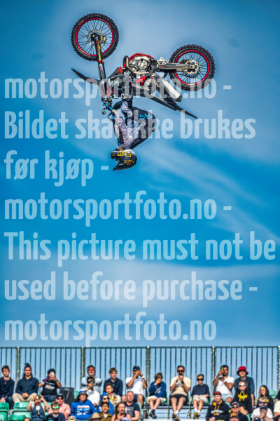 20260704-185002-DSC4574